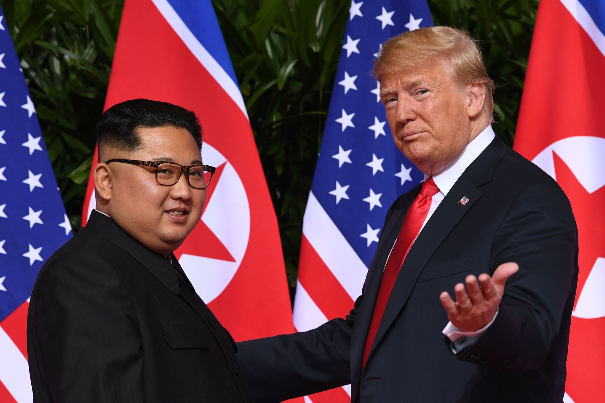 TT Trump noi se gap Kim Jong Un vao dau nam, can nhac 3 dia diem hinh anh
