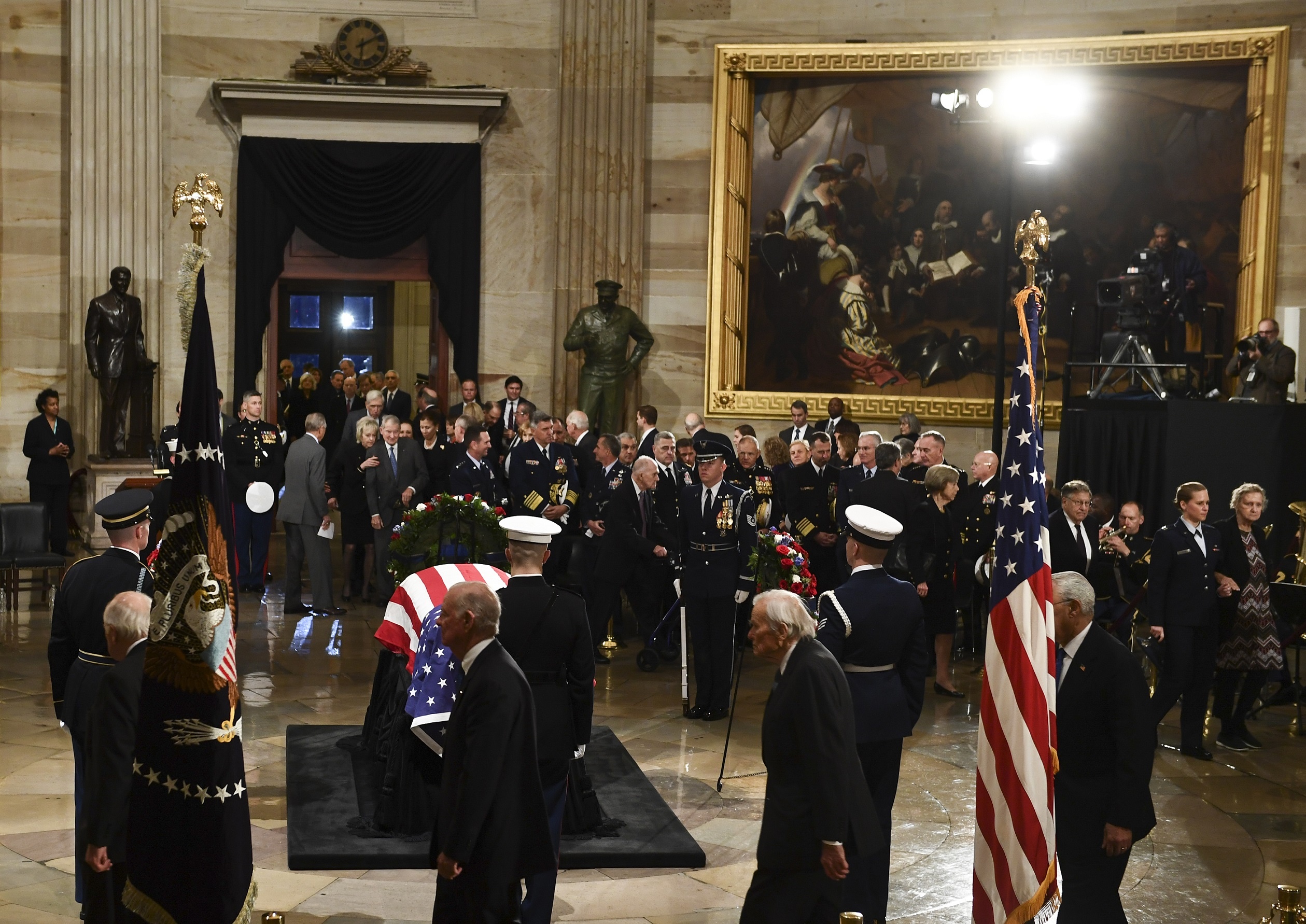 tang le tong thong Bush cha anh 11