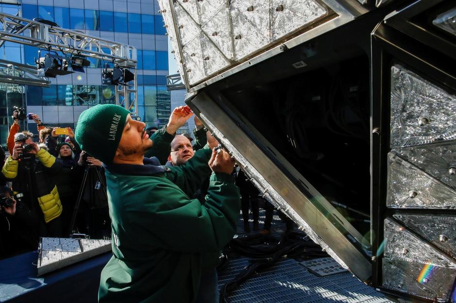 qua cau pha le don giao thua o new york anh 5