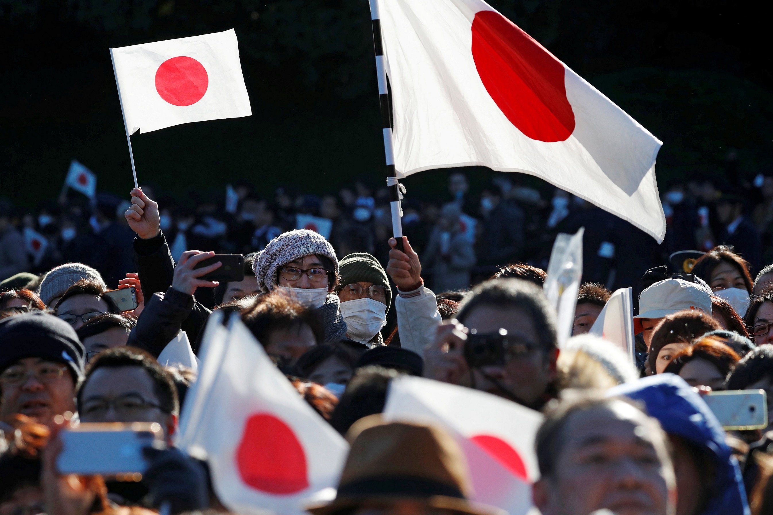 Nhat Hoang thoai vi anh 11