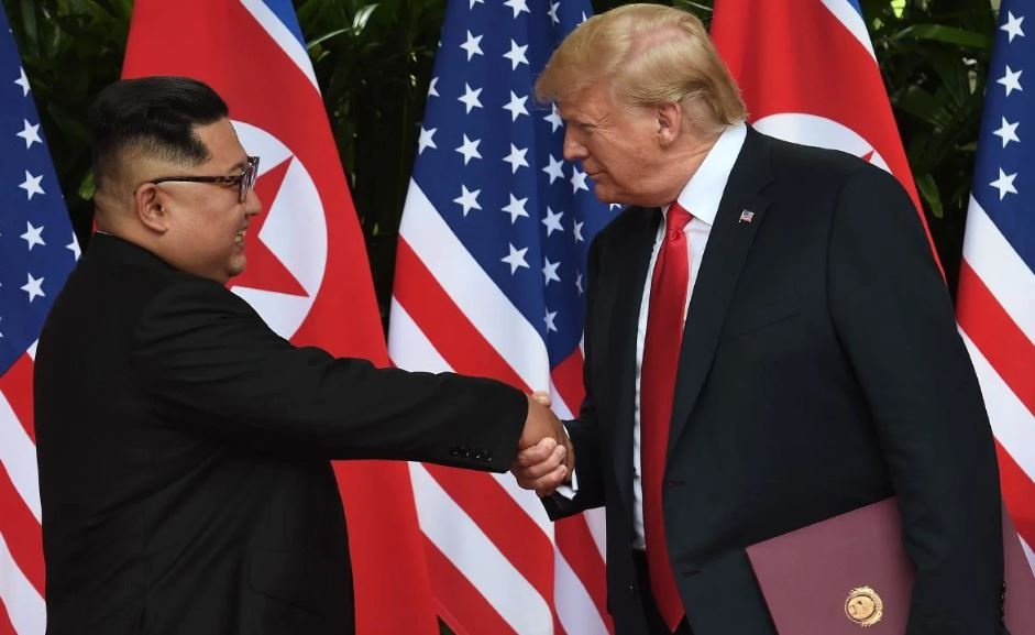 TT Trump xac nhan 'dang dam phan' dia diem hop thuong dinh My-Trieu hinh anh