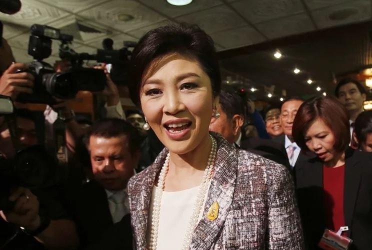 Campuchia phu nhan cap ho chieu cho ba Yingluck hinh anh