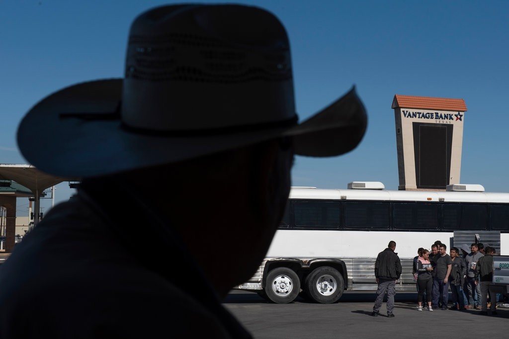 dong cua chinh phu anh 3