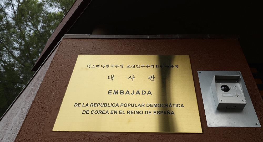 Trieu Tien len an vu 'tan cong khung bo' vao su quan o Tay Ban Nha hinh anh