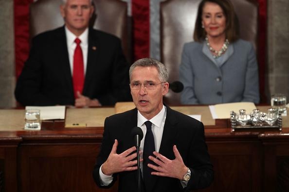 Trung Quoc de doa NATO anh 1