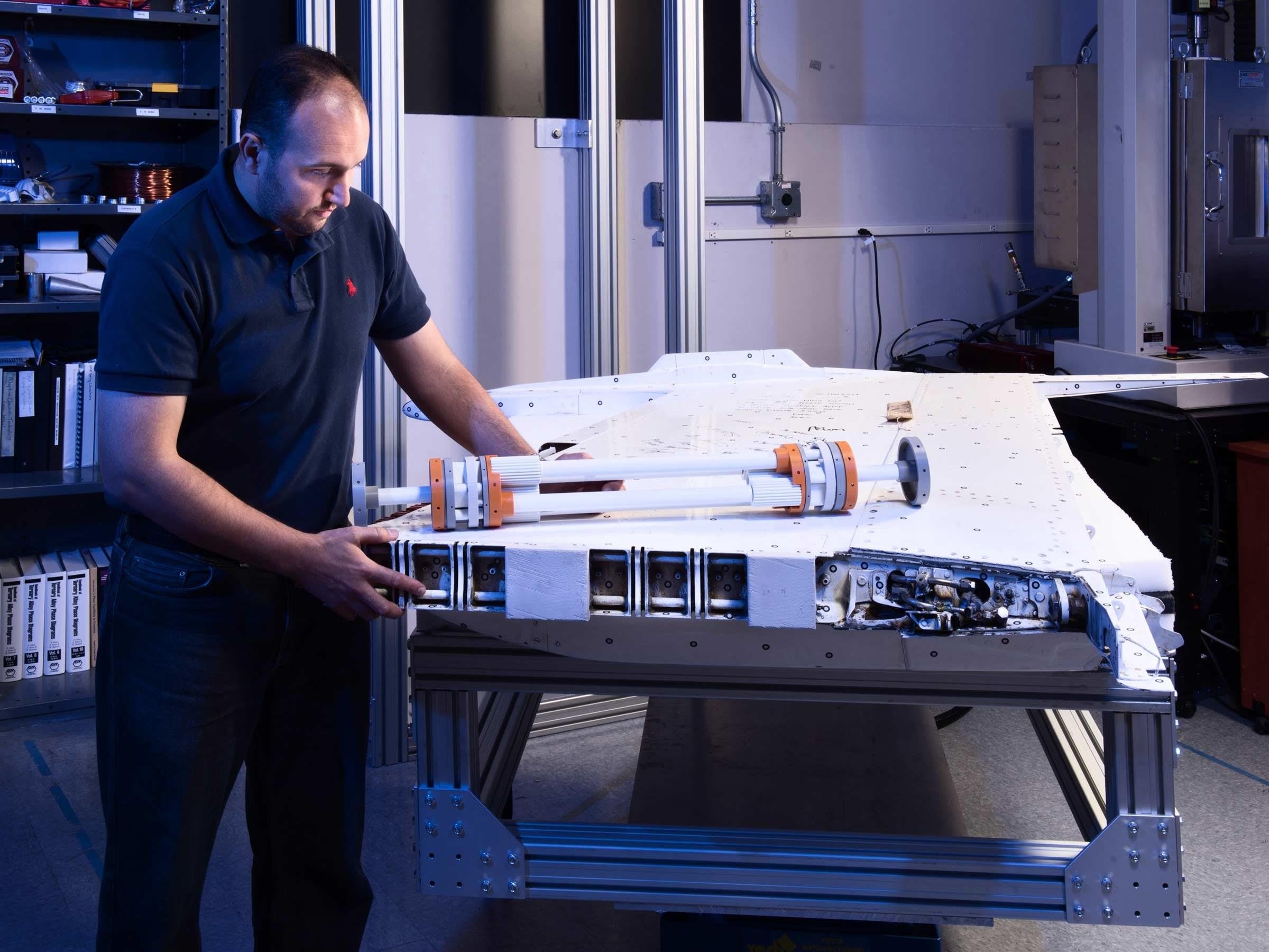 canh may bay bien hinh anh 11