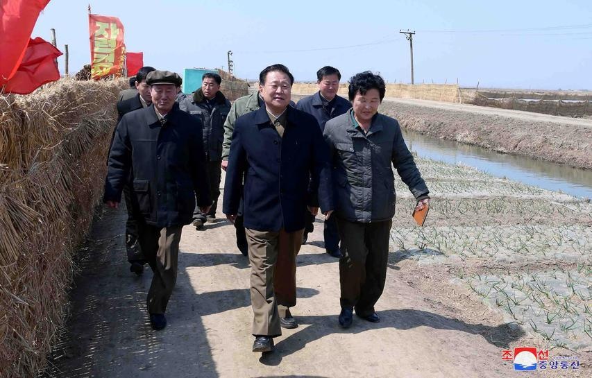 Trieu Tien co thu tuong va chu tich quoc hoi moi hinh anh