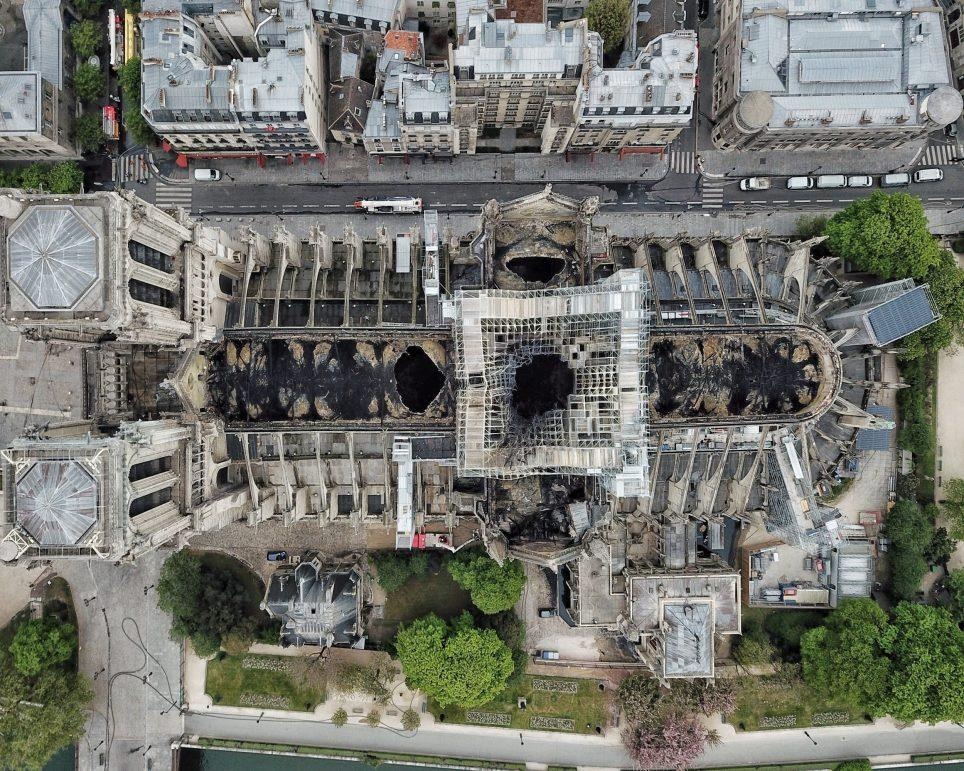 Gan 1 ty USD do ve trung tu Nha tho Duc Ba Paris sau hoa hoan hinh anh