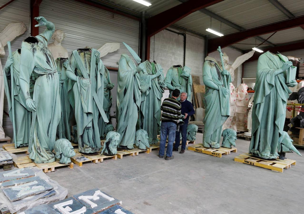 tuong co o Nha tho Duc Ba anh 3