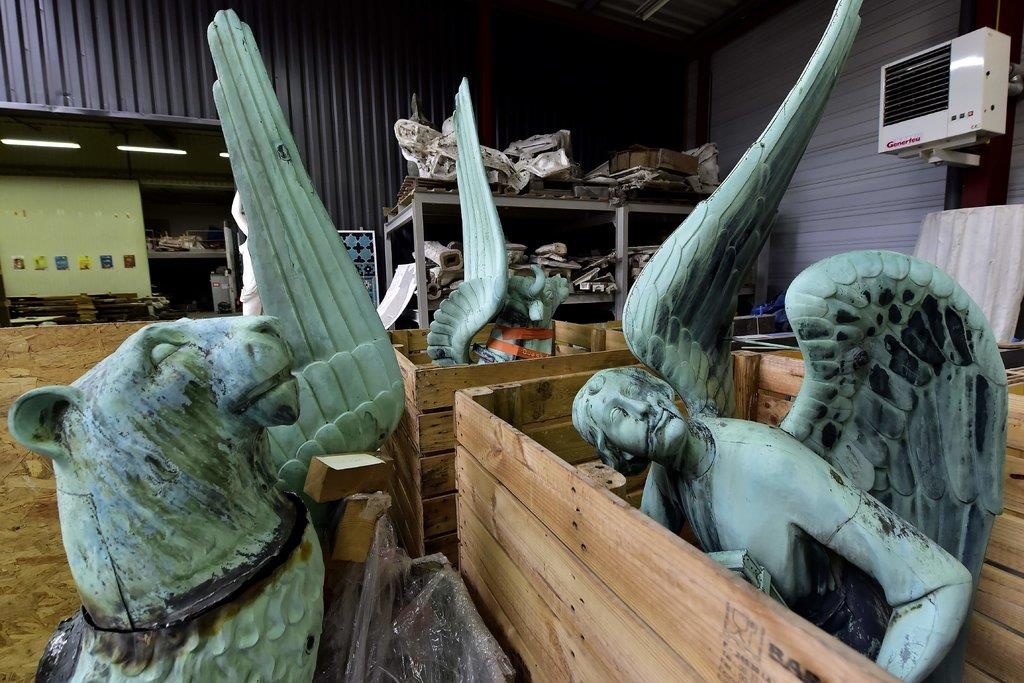 tuong co o Nha tho Duc Ba anh 9