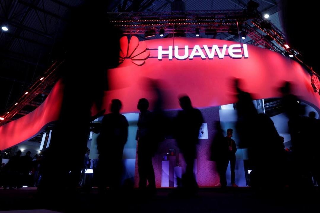 CIA cao buoc Huawei nhan tien tu tinh bao Trung Quoc hinh anh