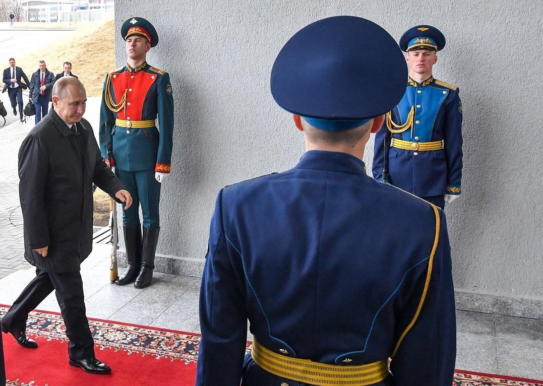 ong Kim gap Tong thong Putin anh 10