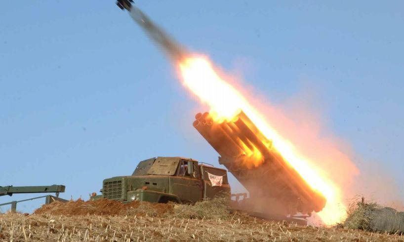 Trieu Tien thu ten lua - loi canh bao doi My khoi dong lai dam phan hinh anh