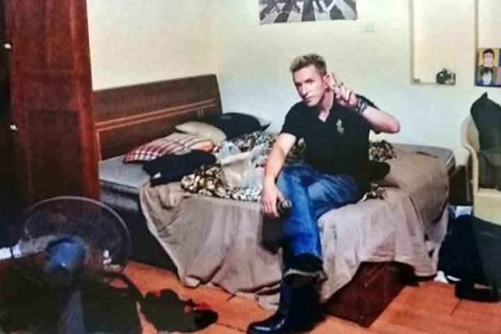 toi pham au dam nuoc ngoai anh 11