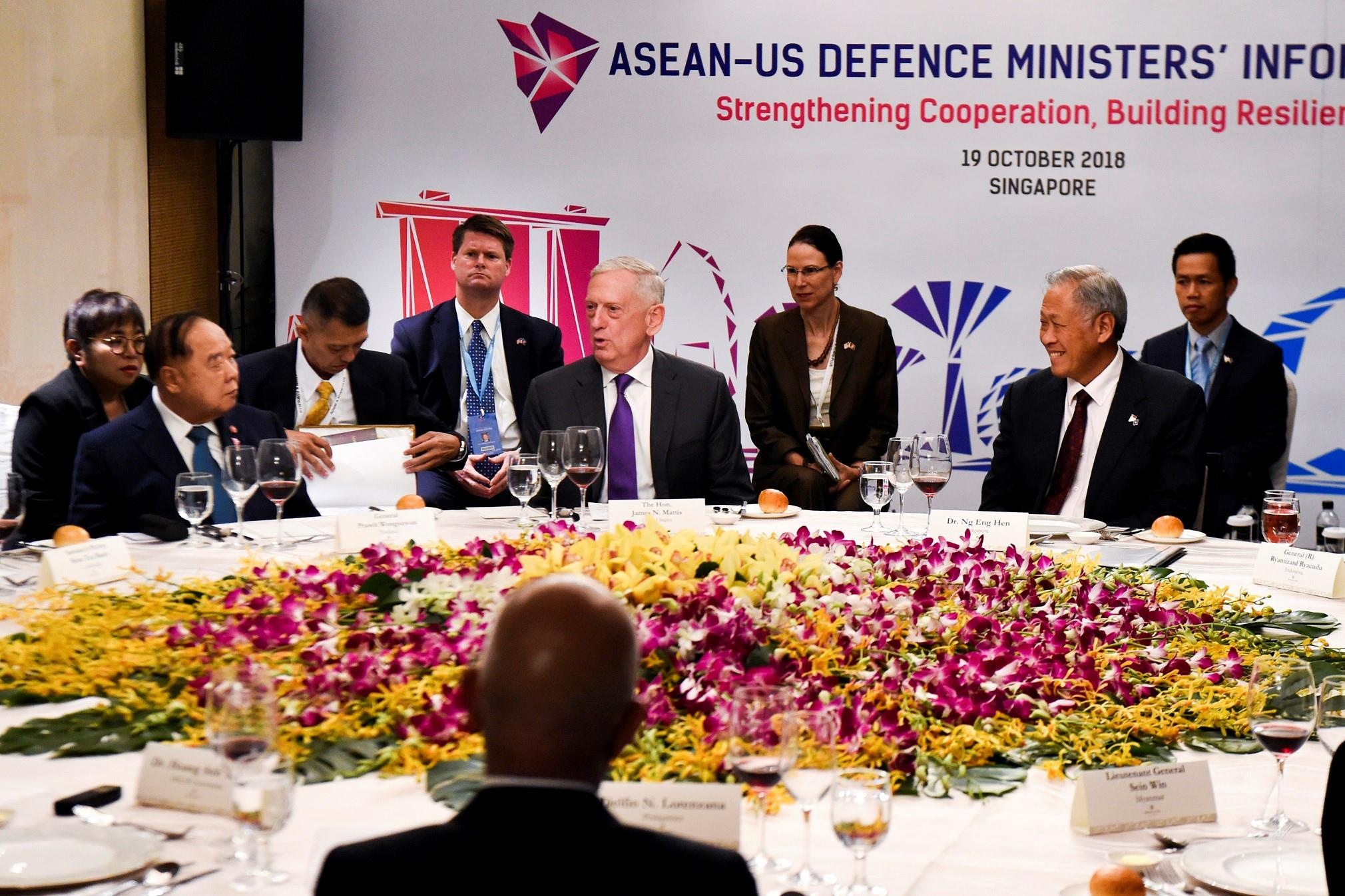 tu lenh hai quan My anh 2