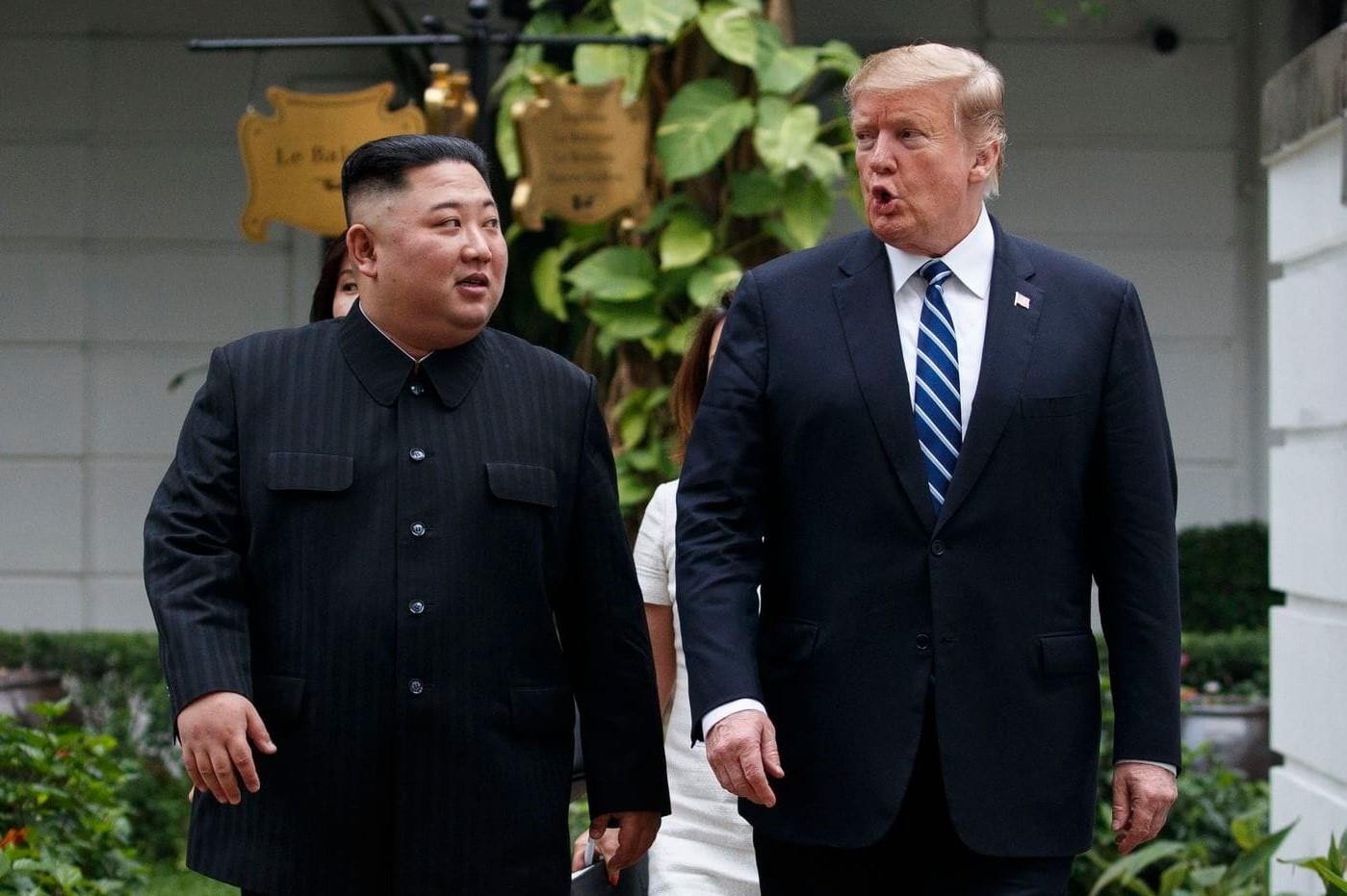 Ong Kim Jong Un 'lo lang viec noi tieng Anh voi Tong thong Trump' hinh anh