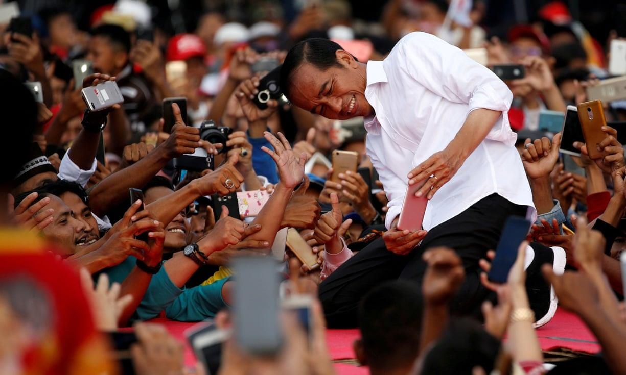 Ong Widodo danh bai tuong ve huu, tai dac cu tong thong Indonesia hinh anh