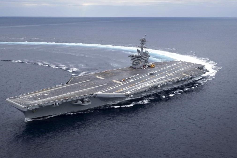 Ngoai truong Iran: 'My dang choi tro choi vo cung nguy hiem' hinh anh