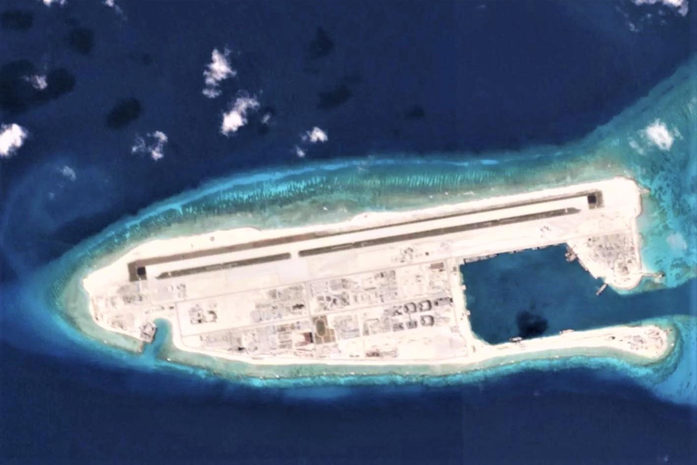 Thuong vien My thuc day du luat trung phat TQ tren Bien Dong hinh anh