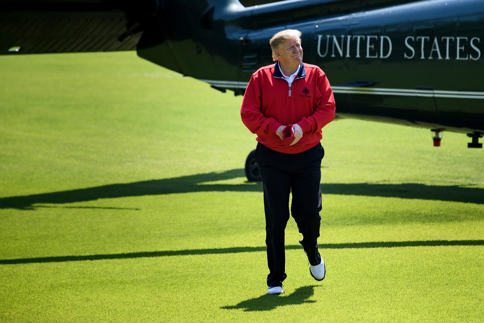 Trump va Abe danh golf anh 5