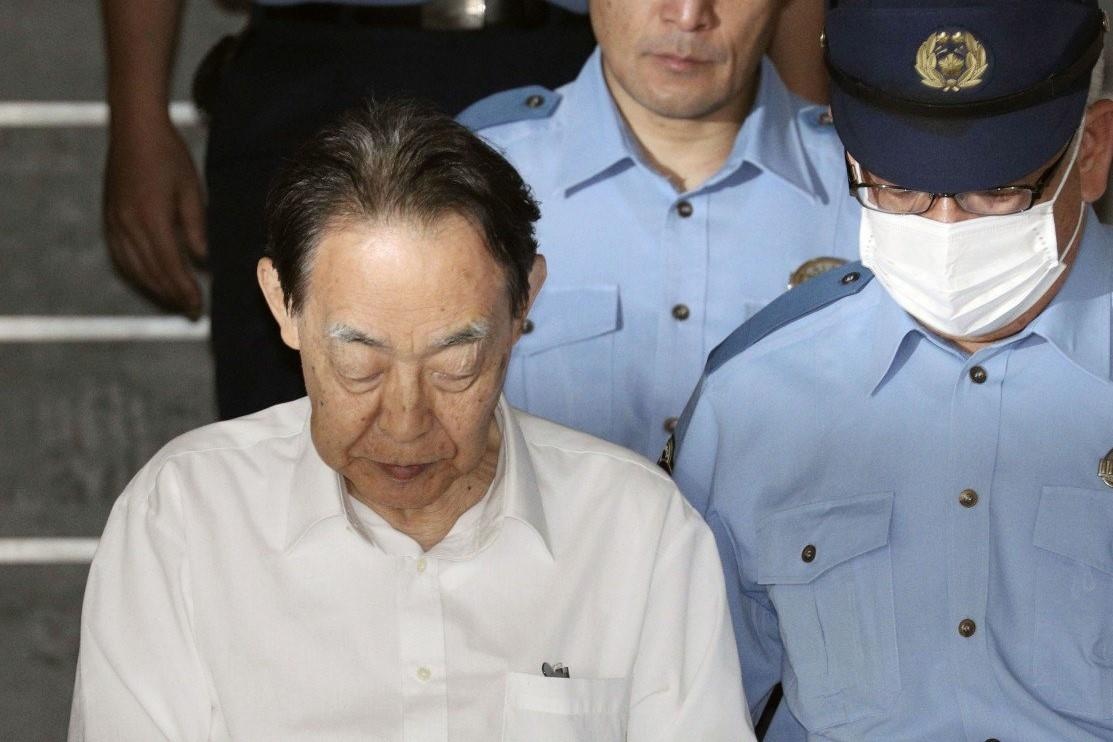 Cuoc song ac mong cua cuu thu truong Nhat truoc khi giet con trai hinh anh