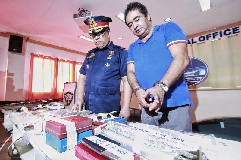 cuu thi truong Philippines bi ban anh 1