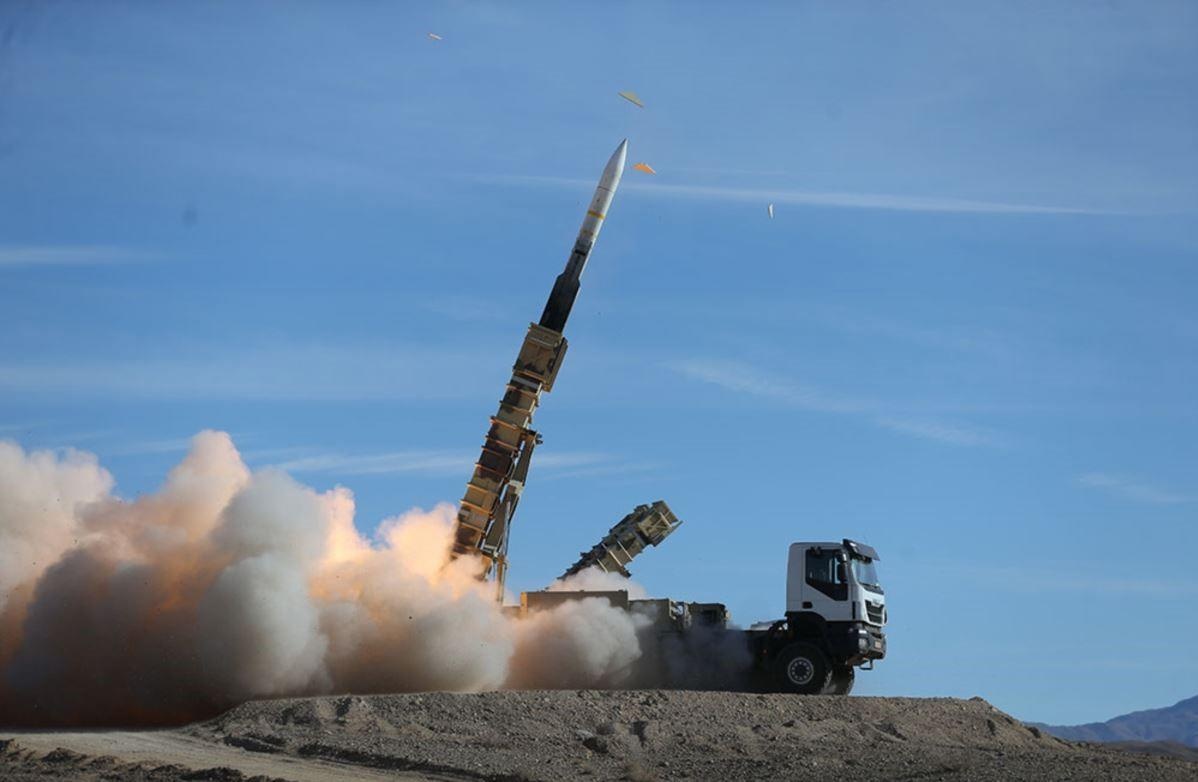 Iran ban ha may bay khong nguoi lai My anh 4