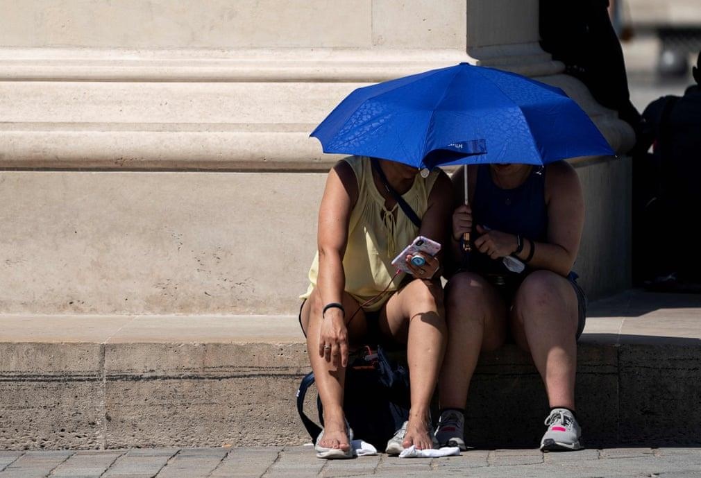 song nhiet chau Au anh 10