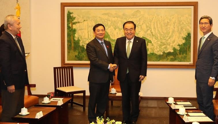 chong Han danh vo Viet anh 2