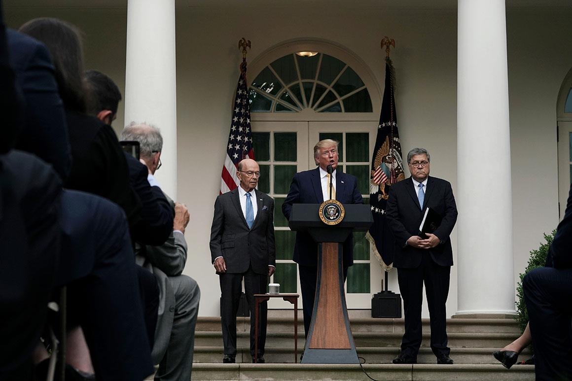 Trump ngửa bài tranh cử ảnh 2 Trump ngua bai tranh cu anh 2