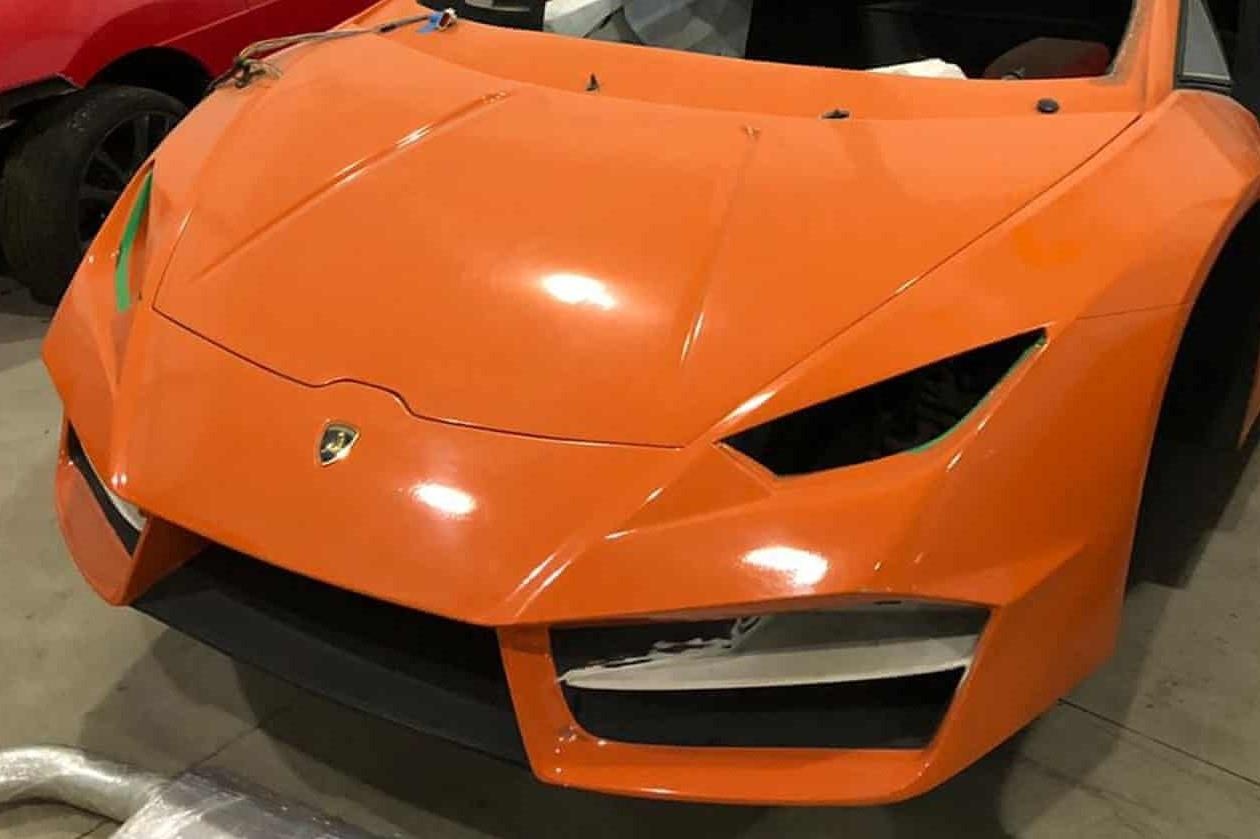 Brazil triet pha xuong sieu xe 'dom', ban Ferrari, Lamborghini gia re hinh anh