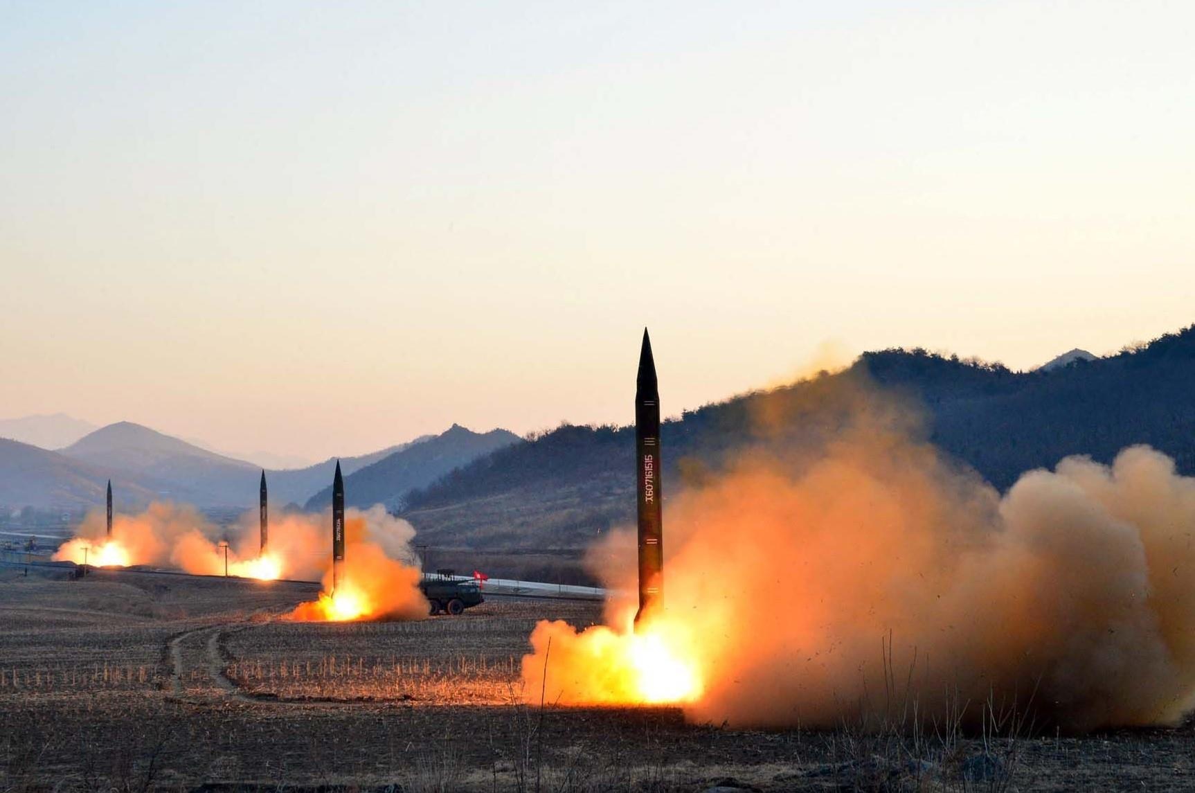 Triều Tiên phóng tên lửa ảnh 1 Trieu Tien phong ten lua anh 1