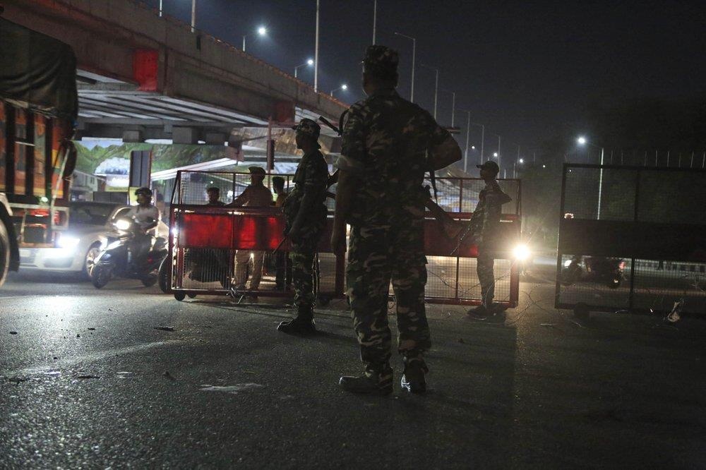 thiet quan luat o Kashmir anh 1