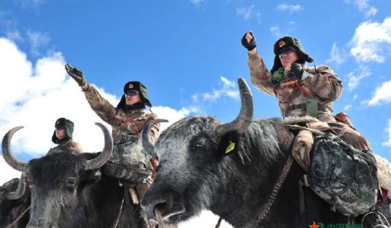 TQ do tien hien dai hoa quoc phong nhung quan doi van cuoi bo tuan tra hinh anh