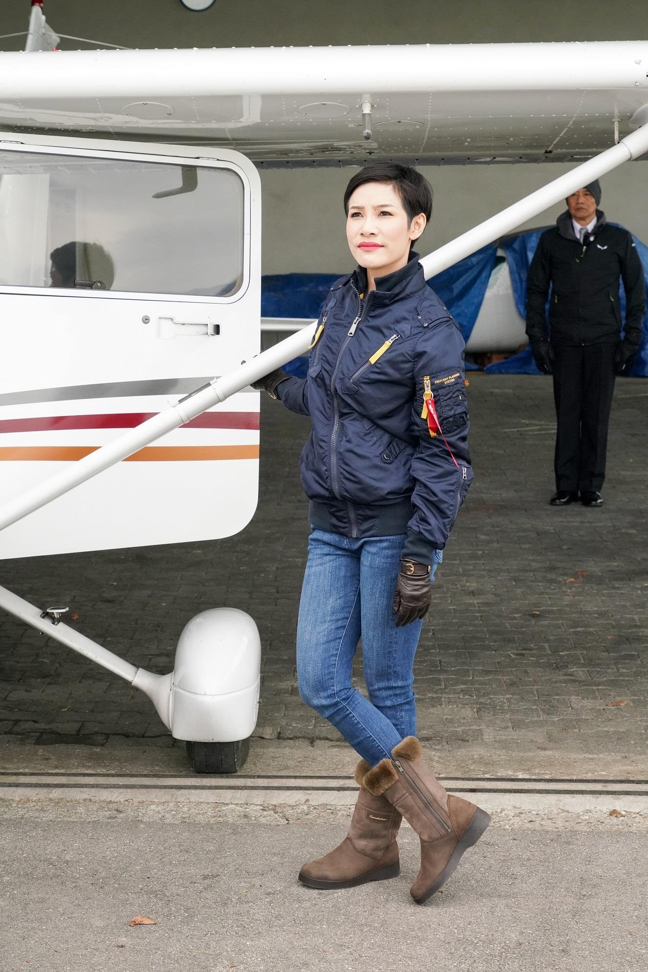 hình ảnh hoàng quý phi Thái Lan ảnh 14 hinh anh hoang quy phi Thai Lan anh 14