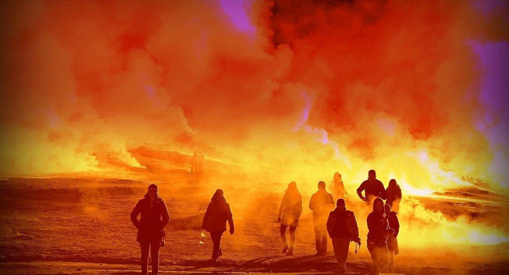 Nu truyen giao noi trang tron thu sau ngay 13 'bao hieu tan the' hinh anh