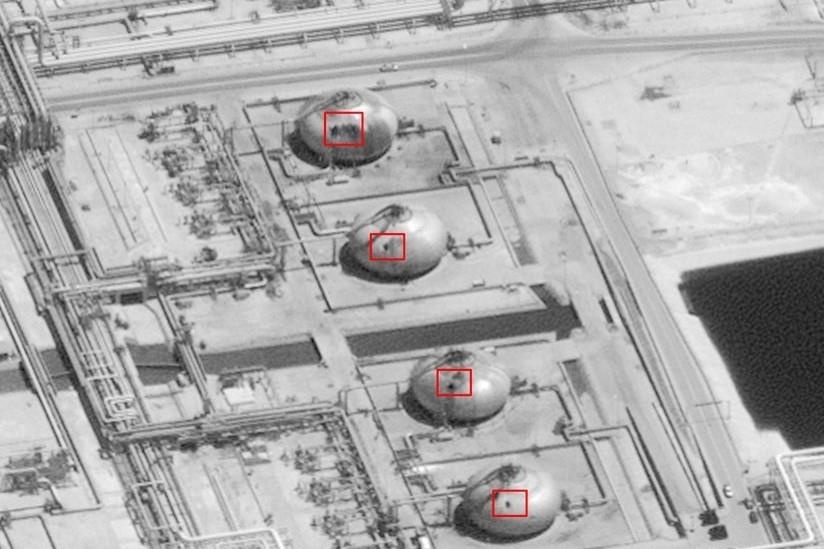 Saudi bi khong kich - don giang nang vao mach mau dau mo toan cau hinh anh