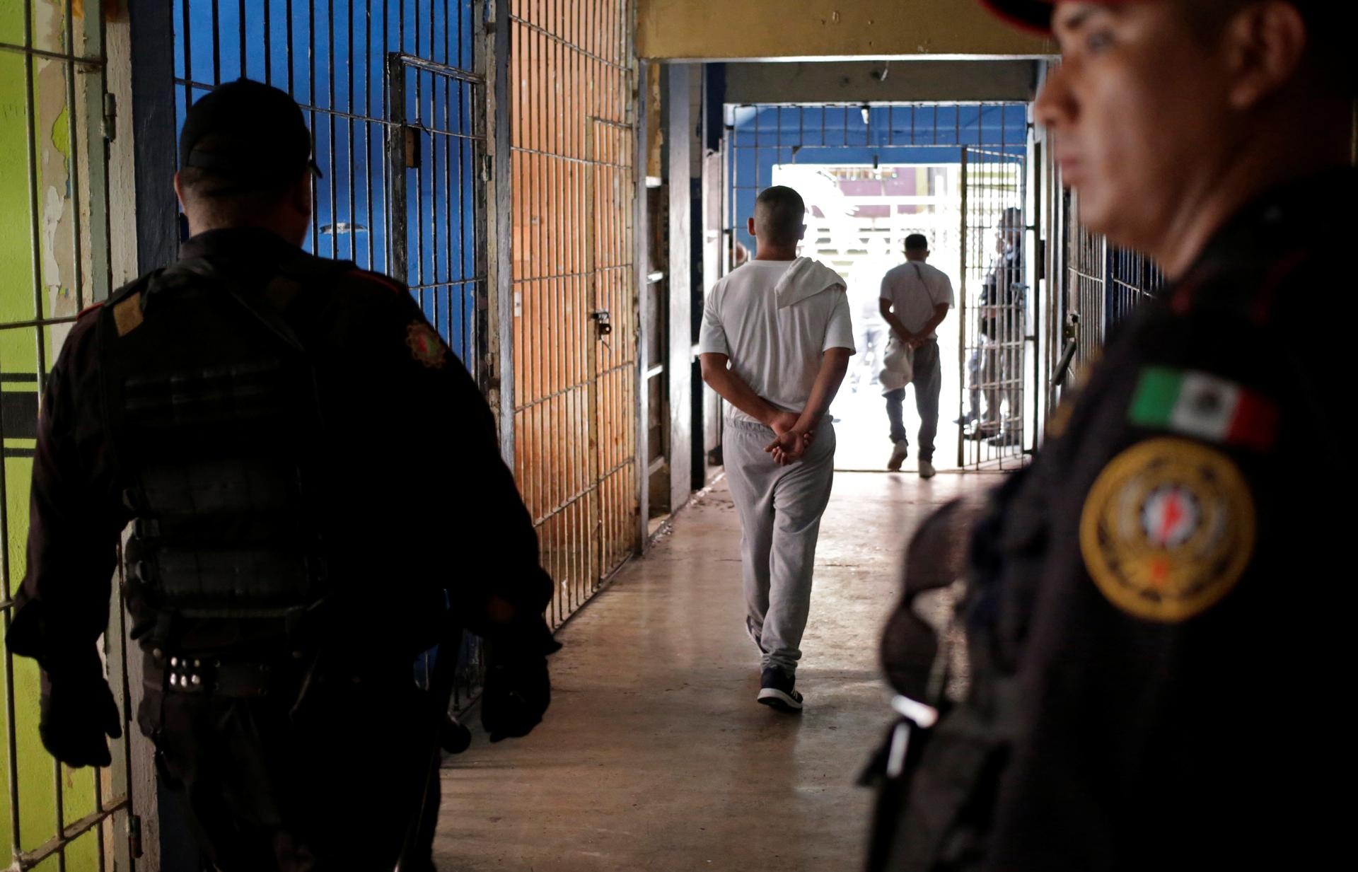 nha tu Topo Chico anh 3