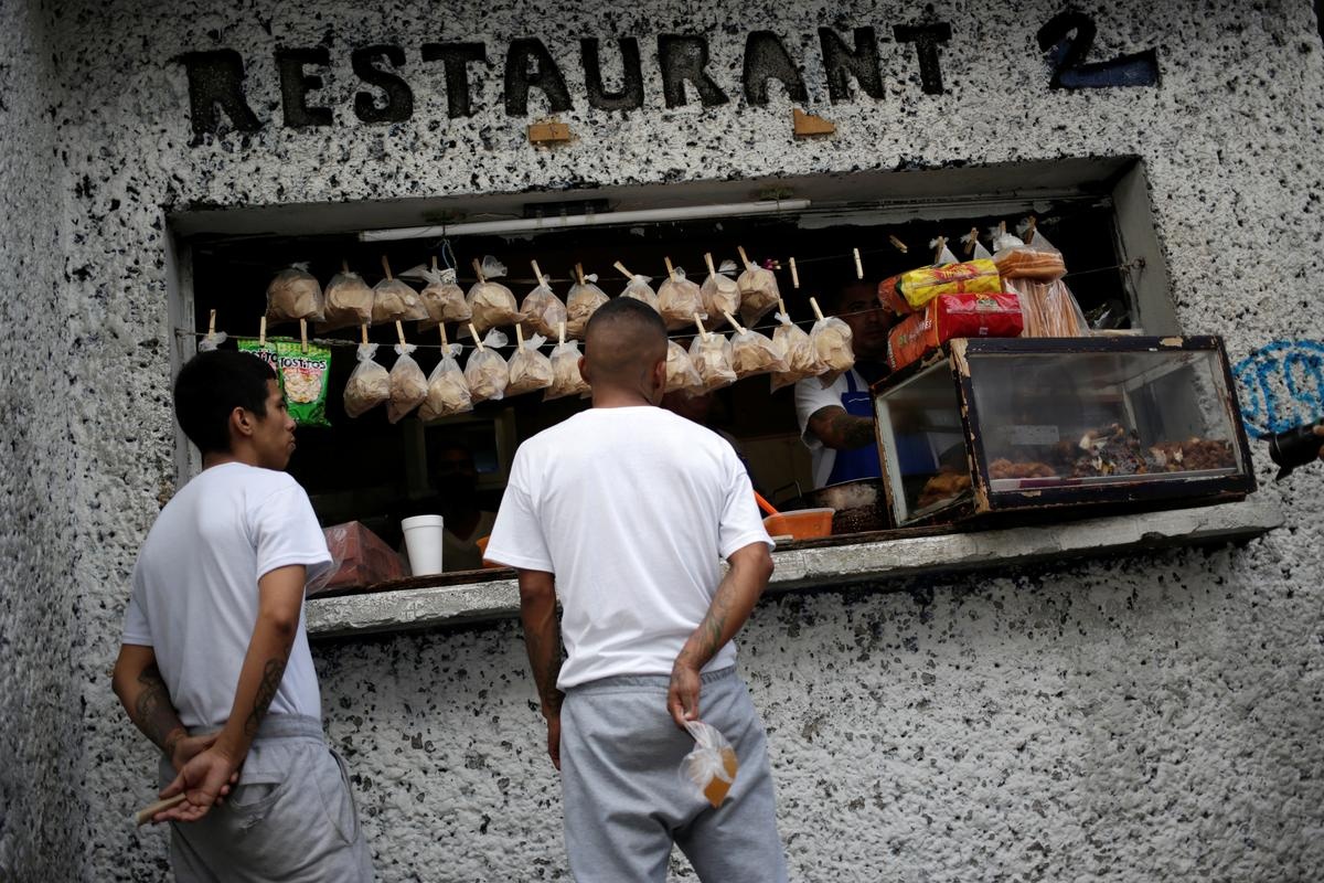 nha tu Topo Chico anh 6