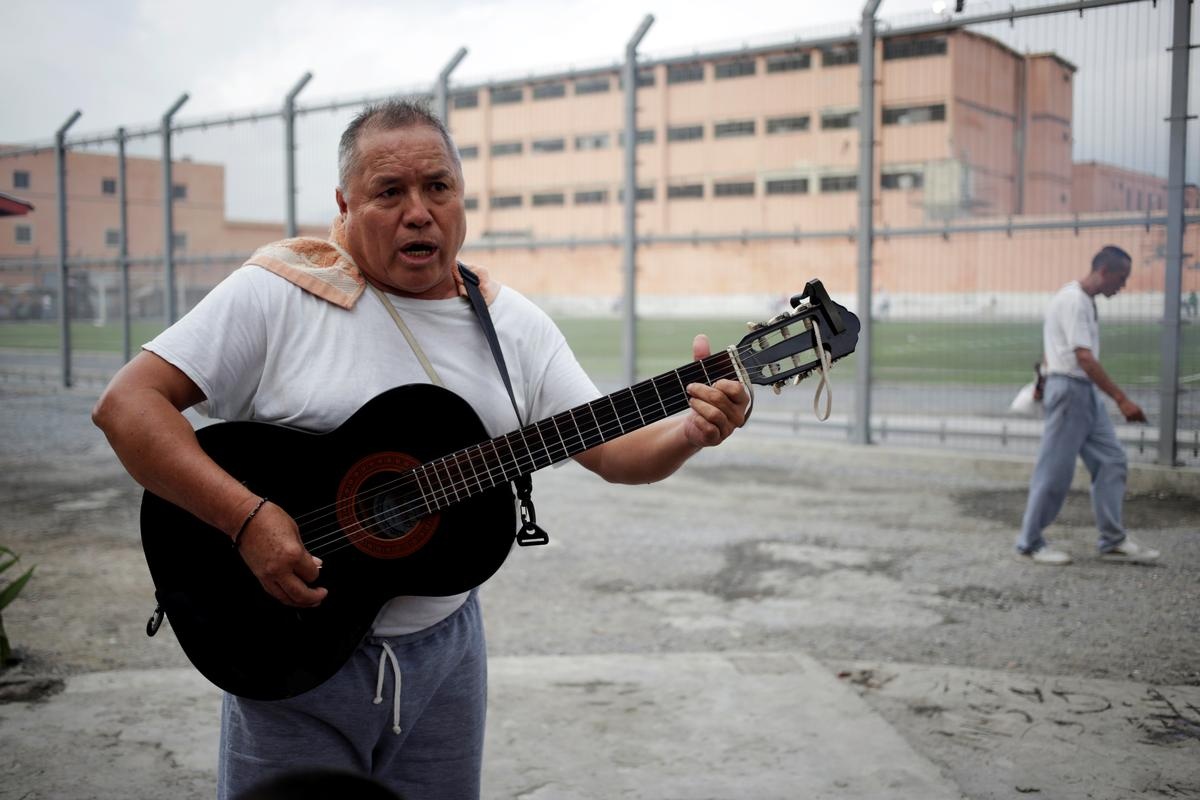 nha tu Topo Chico anh 8