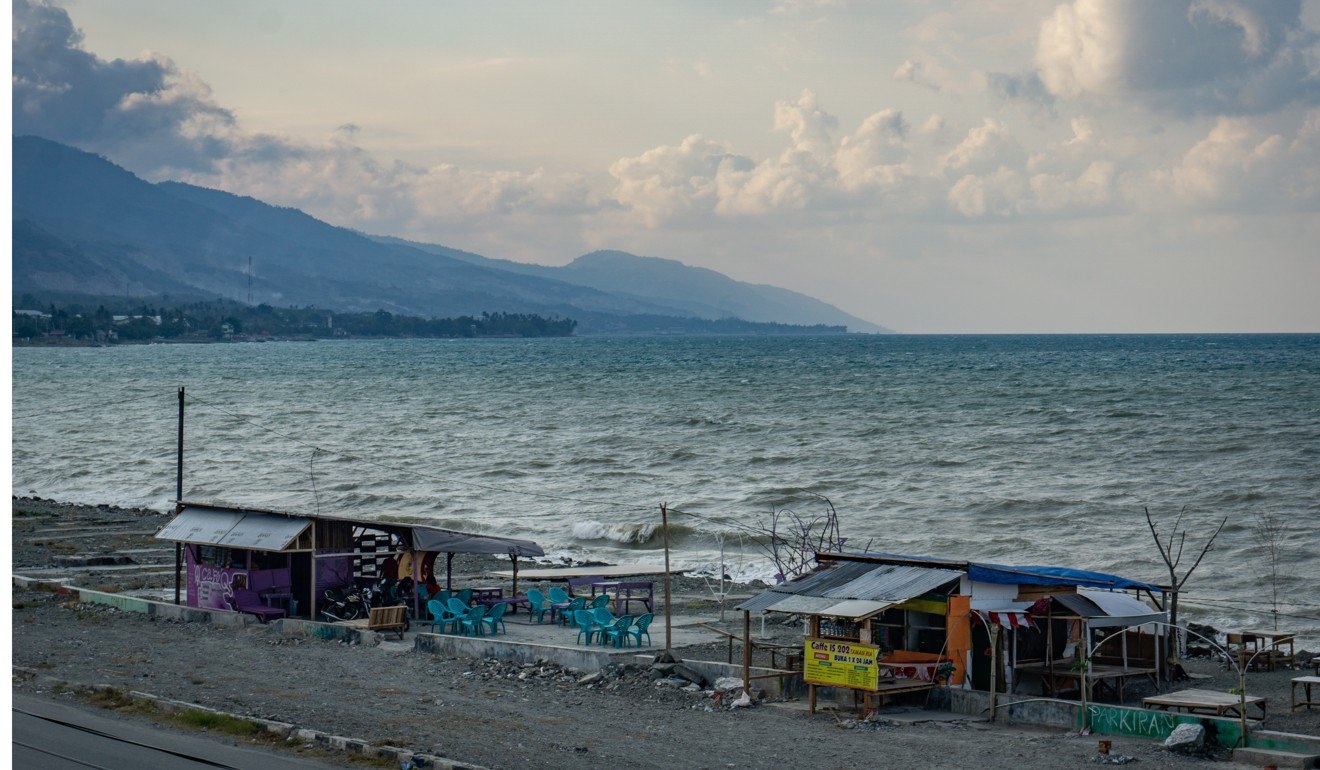 Du lich den sau song than Indonesia anh 2