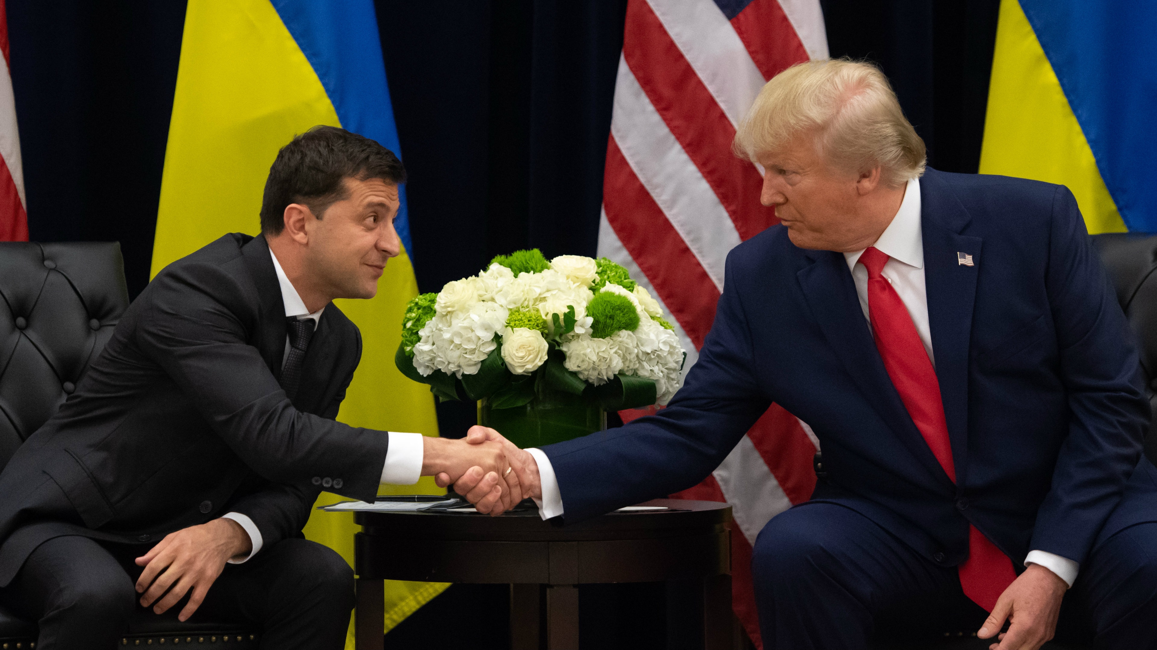 TT Trump muốn đối mặt người tố giác ảnh 1 TT Trump muon doi mat nguoi to giac anh 1