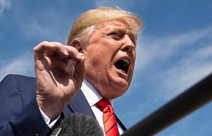 TT Trump muon doi mat nguoi to giac cuoc dien dam gay song gio hinh anh