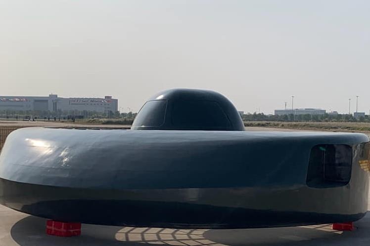 Trung Quoc che tao truc thang 'ca map trang sieu lon' giong UFO hinh anh