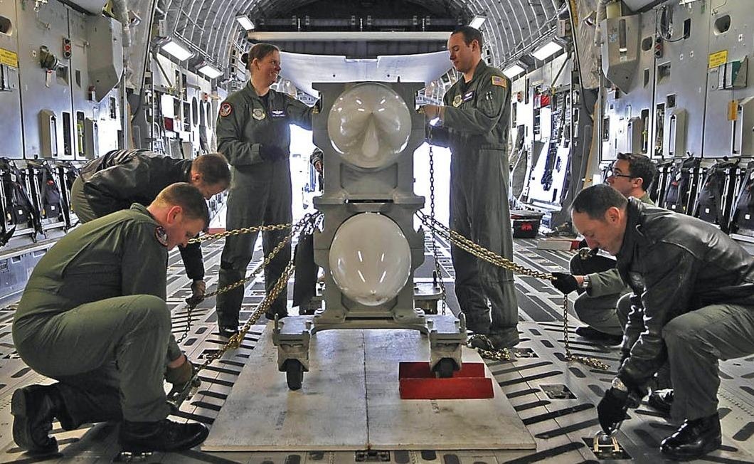 My can nhac rut 50 qua bom hat nhan khoi can cu o Tho Nhi Ky hinh anh