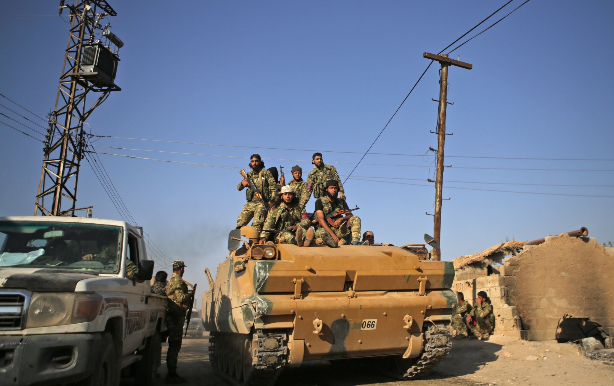 cuoc chien chong IS sup do trong mot tuan anh 1