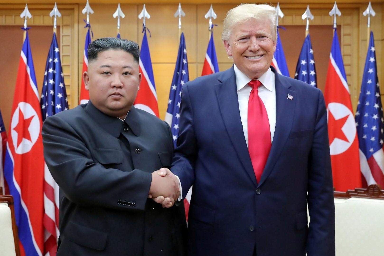 KCNA: Ong Kim Jong Un co quan he dac biet voi Tong thong Trump hinh anh