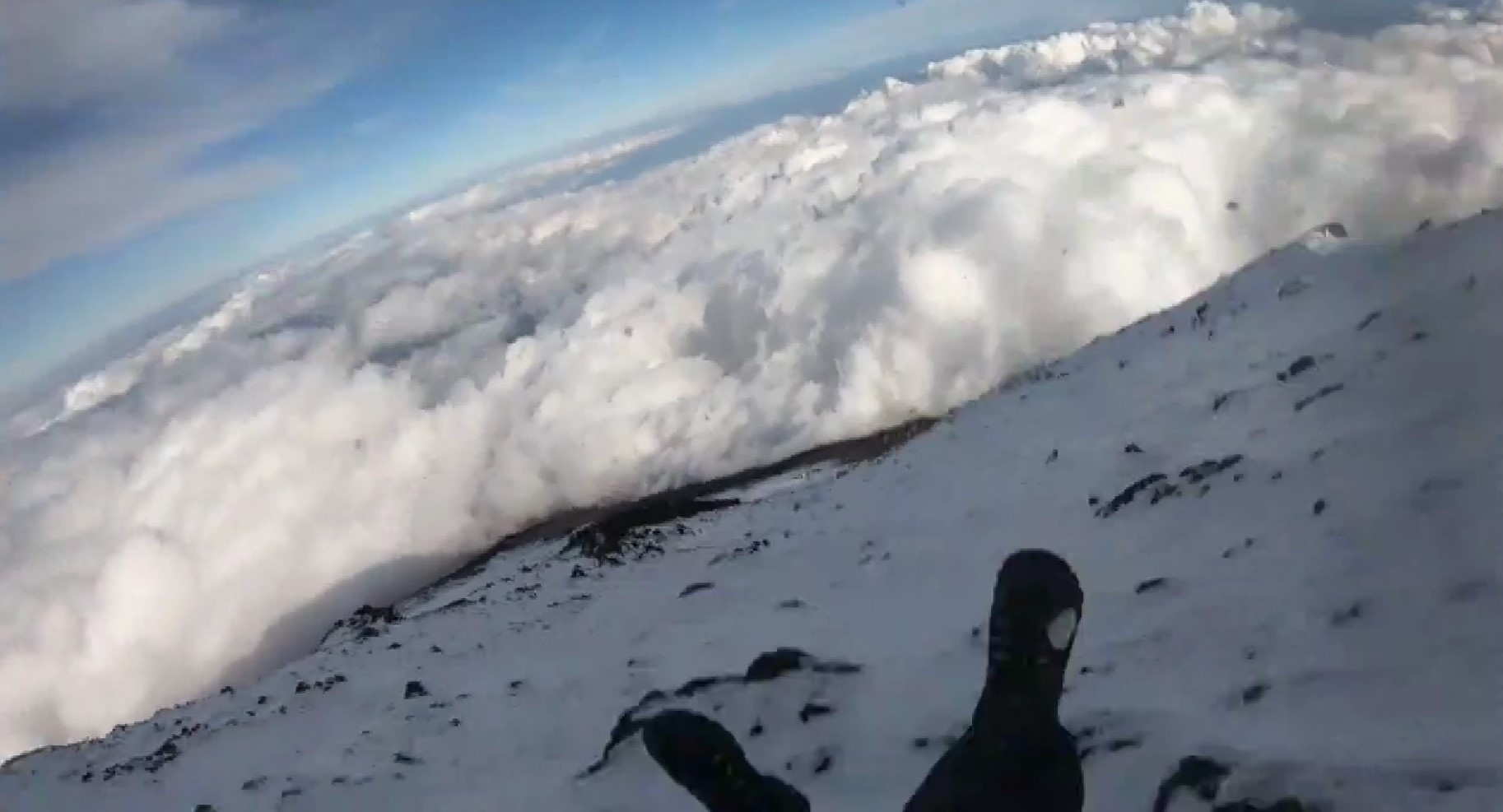 Livestream leo núi Phú Sĩ ảnh 1 Livestream leo nui Phu Si anh 1