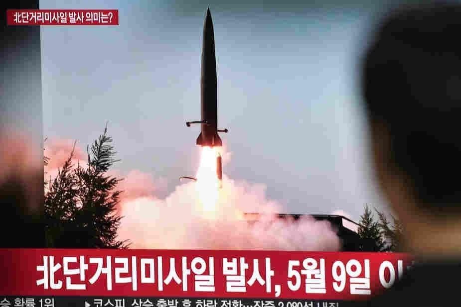 Trieu Tien phong ten lua giua luc han chot dam phan can ke hinh anh