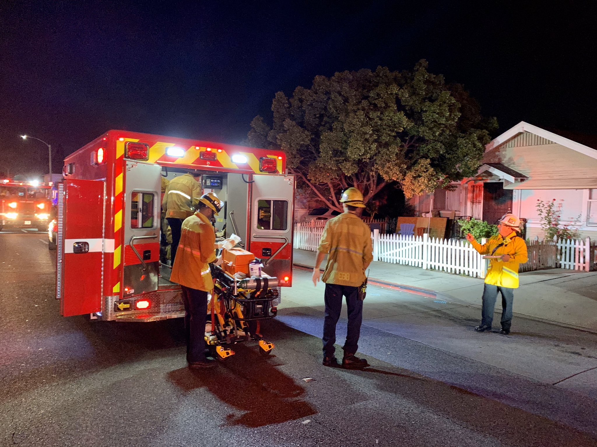 Xả súng tiệc Halloween ở California ảnh 1 Xa sung tiec Halloween o California anh 1